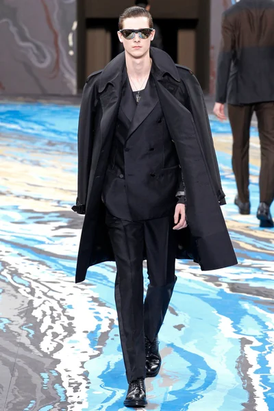 Look 42